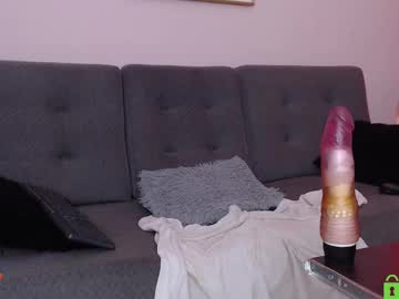 hanzel_stom - Live Cam Model Online on Ted's Cam Directory