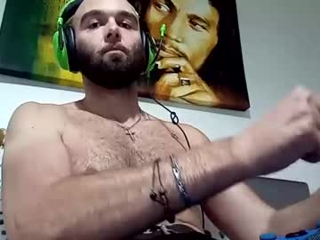 Happyguy00000 • hairy • 33y • England / ?Ireland? - Living in Portsmouth • public