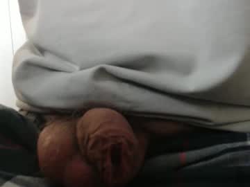 Live cam boy Happyvelvetpaw, 33 yrs – Hot Male Cams