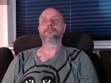 Hardmrlazy • beard • 57y • Denmark • public