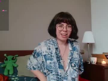 Hardnerdvoid • anal25y • Online :) • public