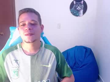 Live cam boy Harry_contreras21, 25 yrs – Hot Male Cams