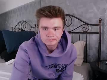 harrybrain - Free Live Cam Model Online