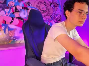 Live cam boy Harrystyless_, 18 yrs – Hot Male Cams