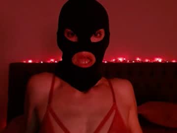 Hawt Ass Milf • milf • 0y • Assville, USA • public