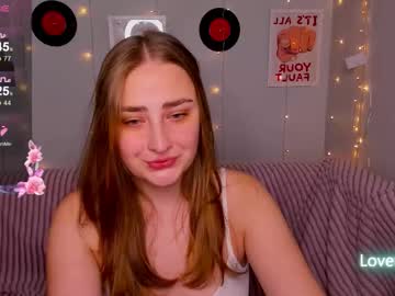 Hazevee live cam profile photo — HD — cute — age 0 — New York, United States