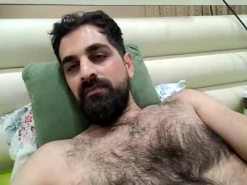 Hbkirgird • hardcock • 34y • Deutschland • public