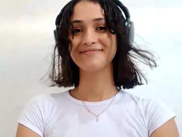 Heikenocum live cam profile photo