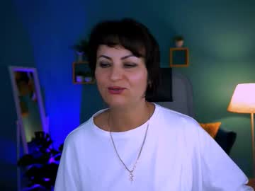 Live Milf Helenbeler – Hot Milf Cams