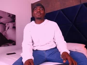 Live cam boy Hiperhard_, 19 yrs – Hot Male Cams