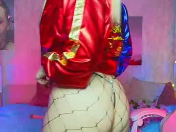 Hollisbelch • goth • 0y • France • public