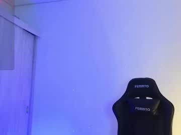 Holybeauty  • bbw • 25y • Secret • public