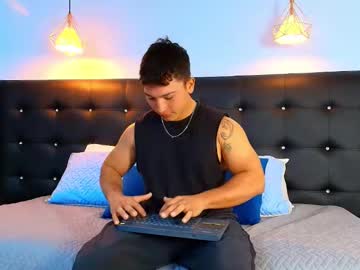 Horny_nick18 • uncut19y • Colombia • hidden