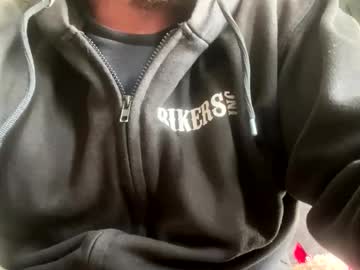 Hornyasscouple1009 • bbw • 35y • Dreamland • public