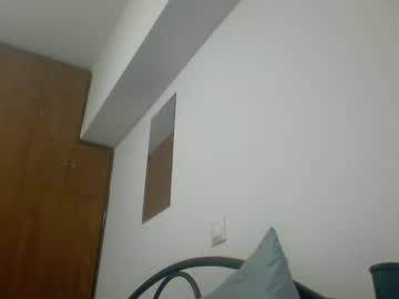 Hornysnake69 • c2c • 37y • Hell • public