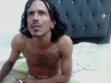 Live cam boy Hot_and_complacent, 25 yrs – Hot Male Cams