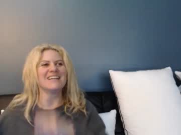 Live Milf Hotcancpl – Hot Milf Cams