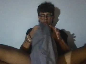 Hoteeen2007 • latino • 0y • new york • public