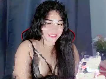 Hottie_sexyslut • pinay • secret  place • public