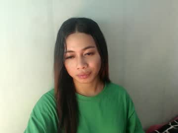 Hottiescummerx • pregnant • 0y • in your heart • public