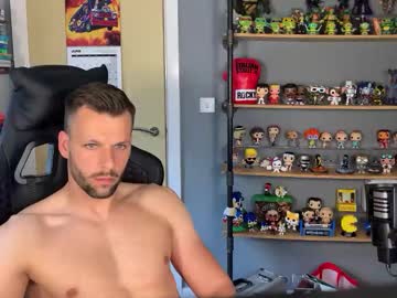 Hotukguybigcock • strip • 0y • United Kingdom • hidden