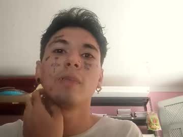 Hydanmc • tattooed • 19y • Antioquia, Colombia • public