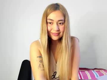 Live cam boy Hyunjooo, 23 yrs – Hot Male Cams