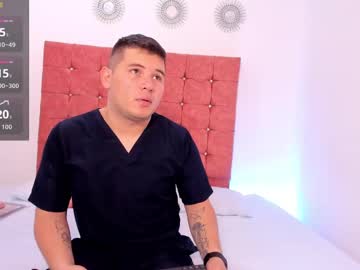 Live cam boy Ian_nohir_xxx, 25 yrs – Hot Male Cams