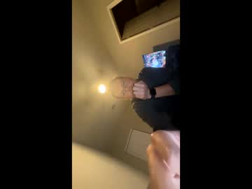 Idontknowww567675 • sexycouple • 0y • Texas, United States • public