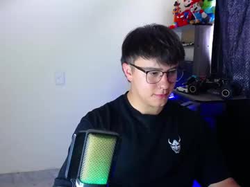 Live cam boy Im__noah, 21 yrs – Hot Male Cams