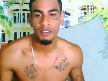 Live cam boy Indianmuscle69 – Hot Male Cams