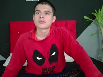 Live cam boy Invincible200, 23 yrs – Hot Male Cams