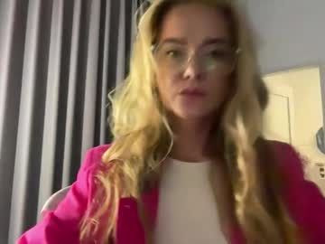 Iryda • blonde • 22y • Dnipropetrovsk Oblast, Ukraine • public