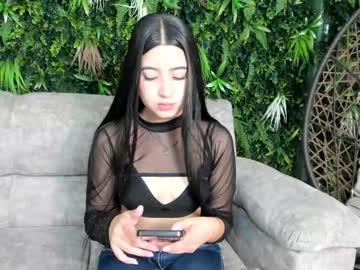 Isabella Kovaa • latina • 18y • In your heart?? • public