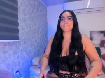 Isabellaa23 • bbw • 22y • ask me ? • public