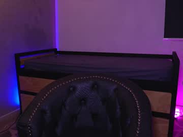 Isapetit  • latina • 22y • Colombia • public