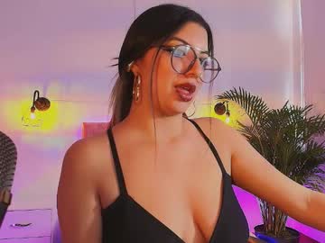 Isara  • bigboobs • 22y • Bogota D.C., Colombia • public