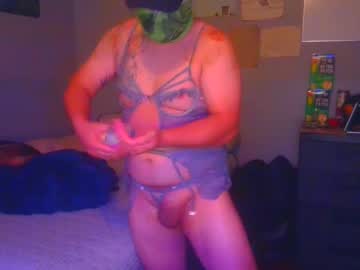 Iservec • sissyboy • 25y • in fantasy • public