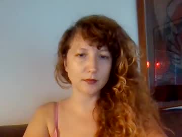 Islaadora • milf • 0y • Venus • public