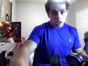 Itstarzan • 18 • 20y • 1 mile away • public