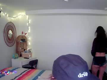 ittybittybutterfly - Free Live Cam Model Online