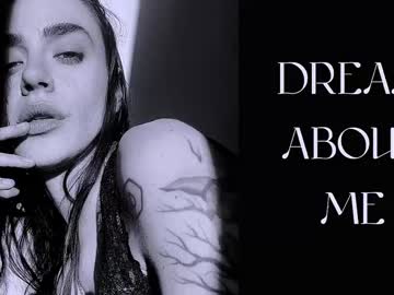 Ivyjonson • femdom • 31y • Here • public