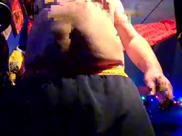 J B J live cam profile photo — HD — dadbod — age 41 — United States, Oregon