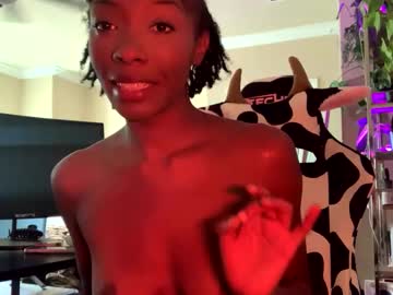 Jade Temptress • ebony • 25y • United States • public