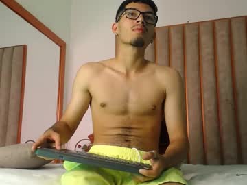 jaxon_carter - Free Live Cam Model Online