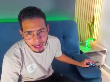 Live cam boy Jay_brown69, 20 yrs – Hot Male Cams