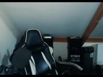 Jay_peralta • brobate30y • UK • public