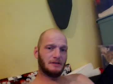 Jayjay111989 • party • 36y • Florida • public