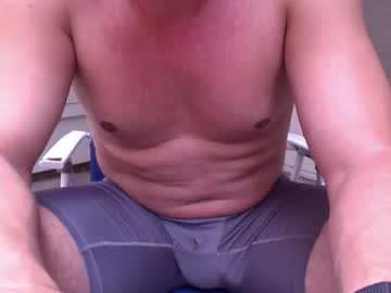 Jeff54433560474 • hairy • 38y • .. • public