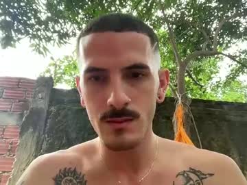 Jeff Cube • smoke • 28y • colombia • public